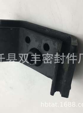 销售美系卡车发动机机脚垫.发动机支架OE;M17445质量三包