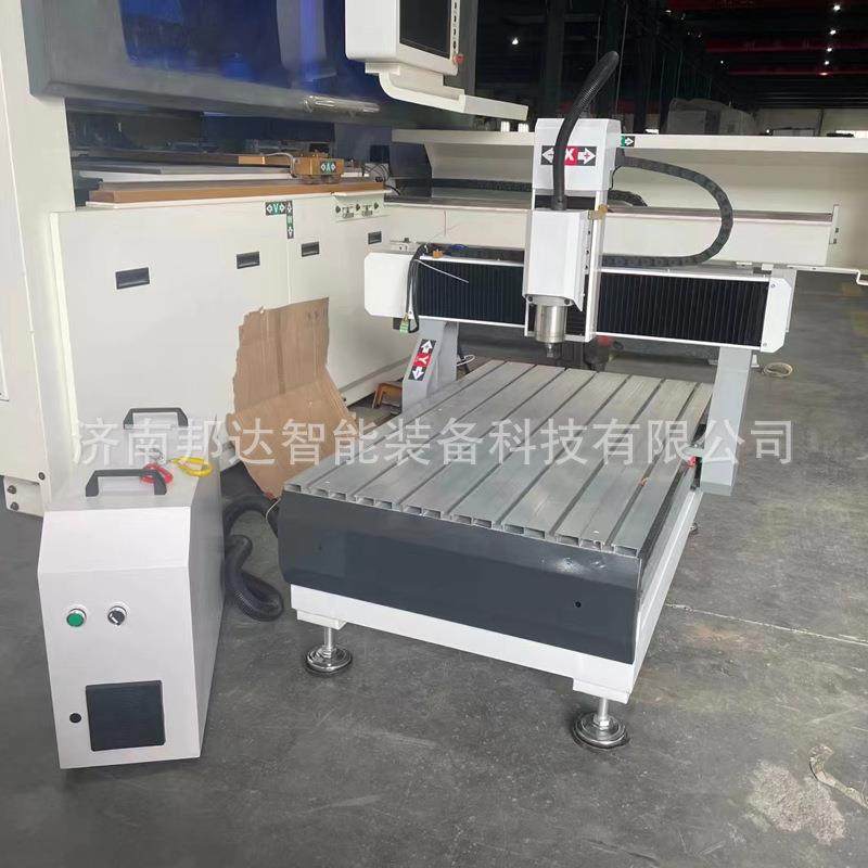数控雕刻机小型全自动软金属铣床CNC切割亚克力木工台式雕刻