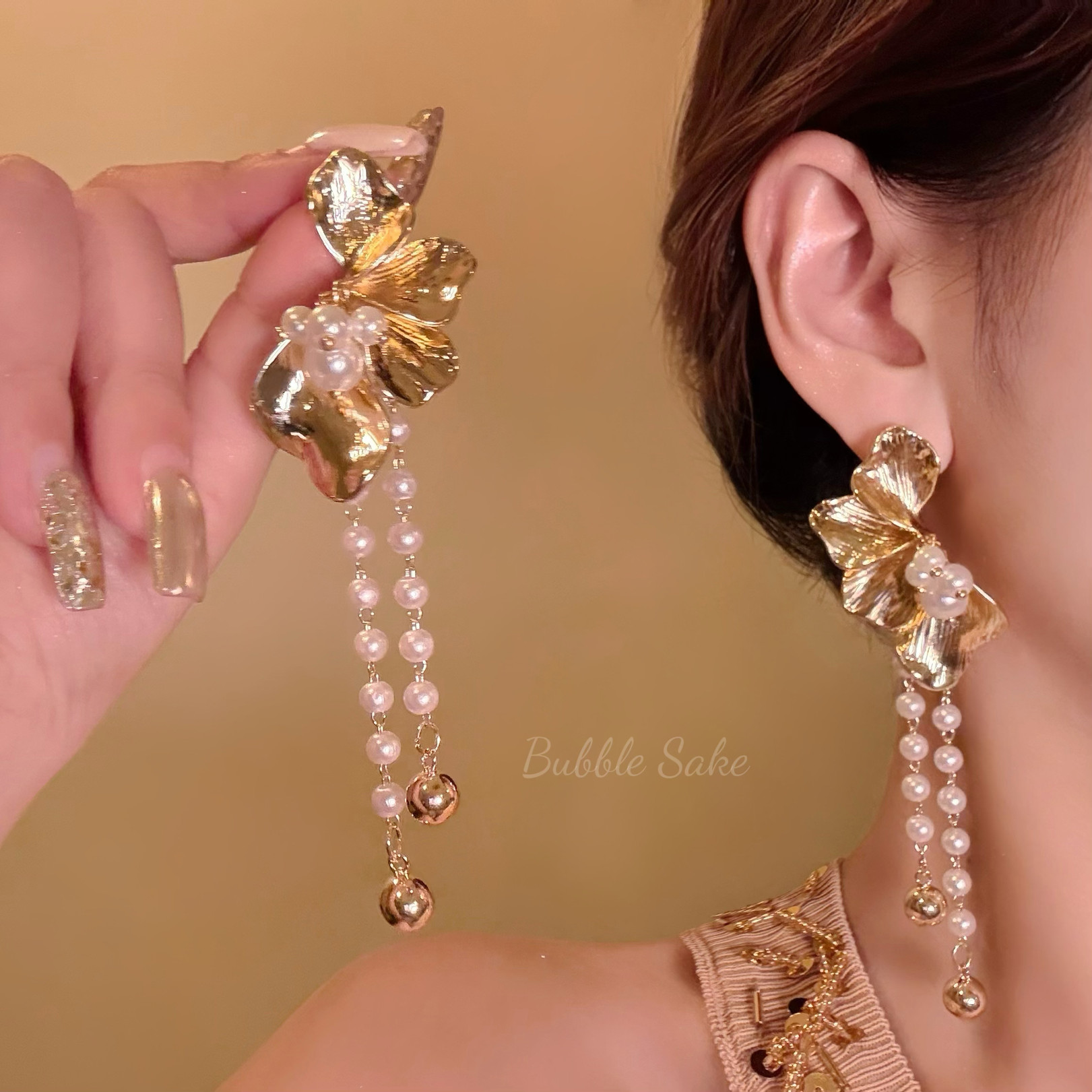 浪漫娇宠金色花朵珍珠流苏耳环