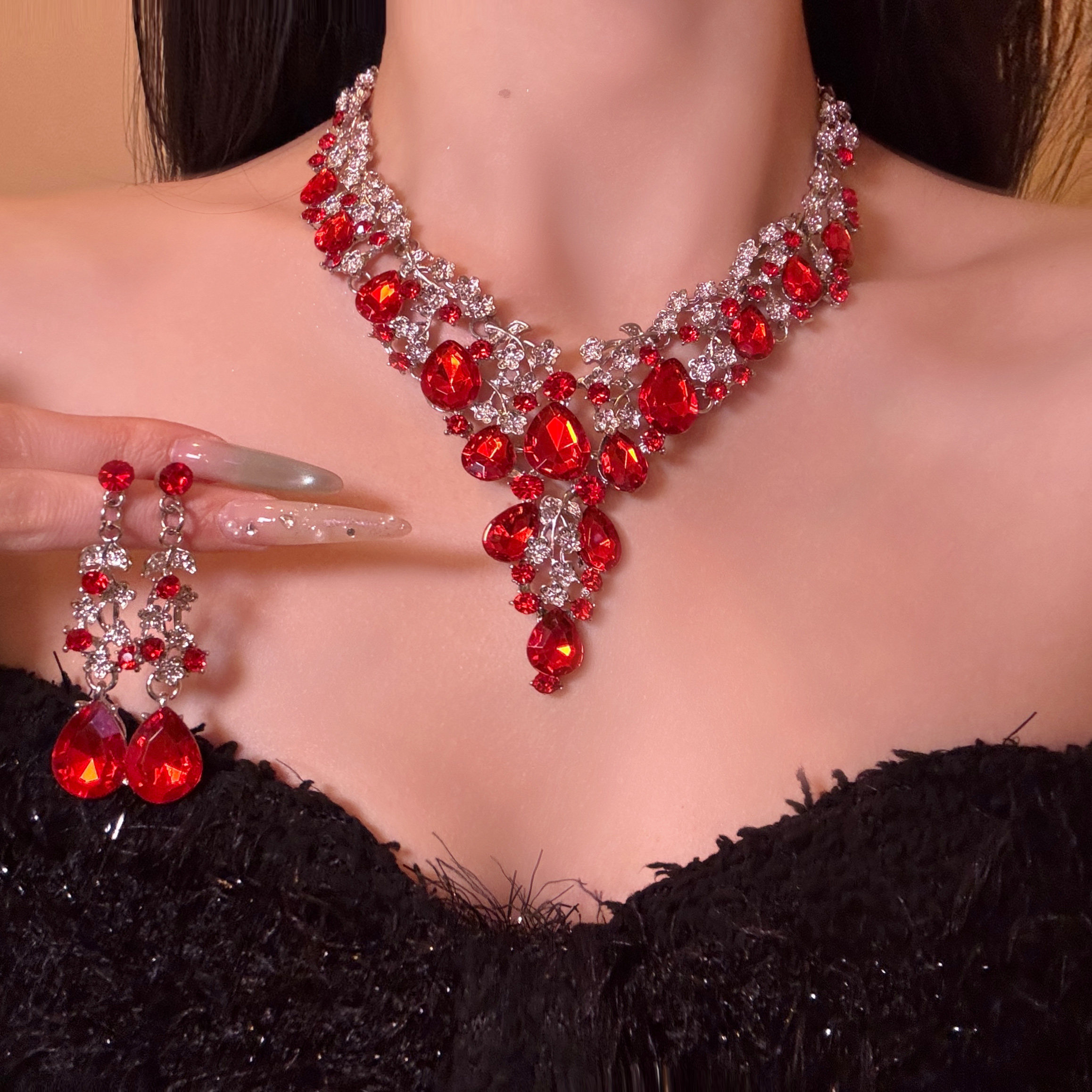 妗贵千金 红色满钻锆石水滴项链耳环套装高级感晚礼服宴会配饰女,饰品/流行首饰/时尚饰品新,项链,淘宝优惠券,粉丝福利购,淘宝优惠卷