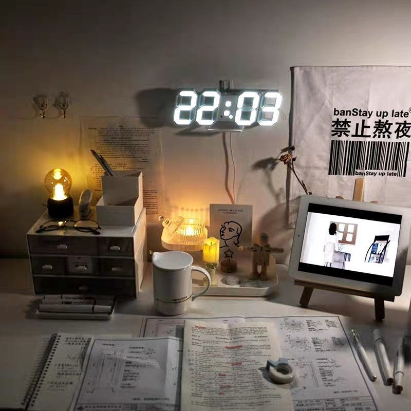 ins简约LED数字闹钟智能插电装饰客厅挂钟夜光床头白色电子钟