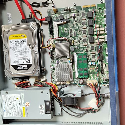 研华NAMB-3305U 带500G硬盘 电源 整套卖 成色议价