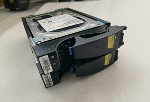 Unity 300 企业级硬盘 VS0 400 EMC