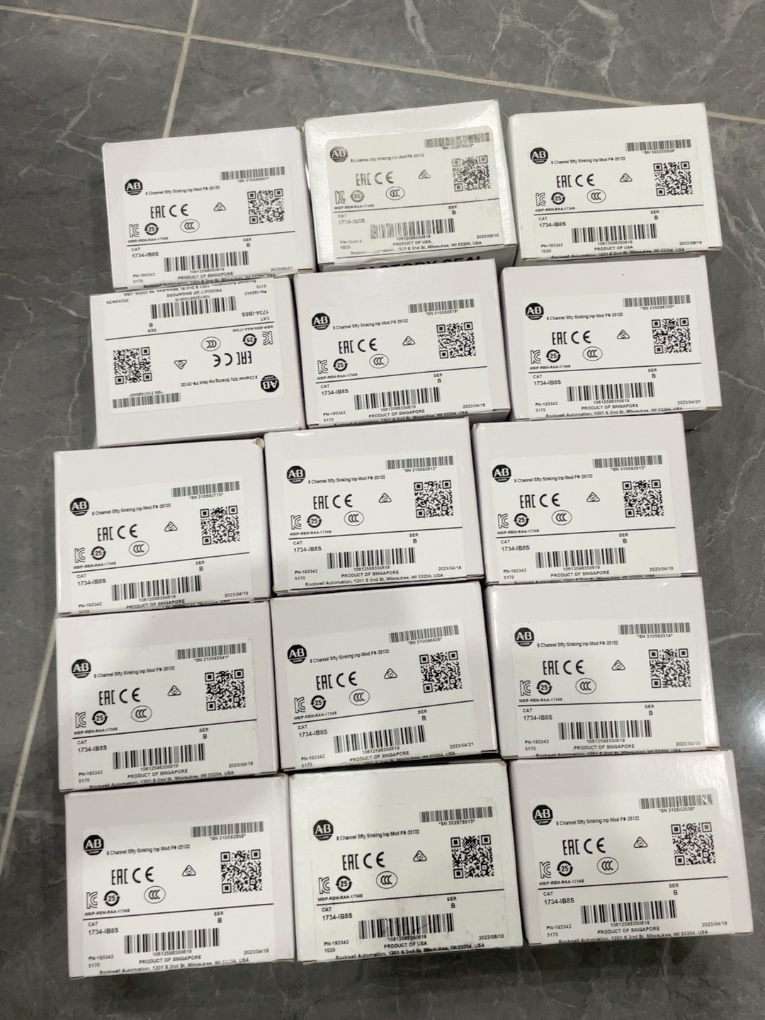 1734-IB8S全新原装未开封，数量15