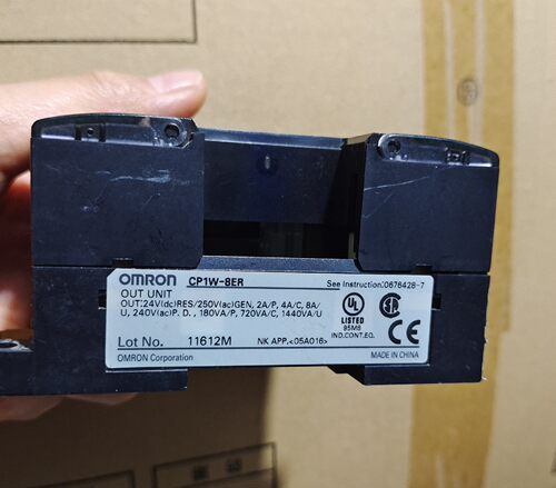 CP1W-8ER正品欧姆龙PLC扩展模块