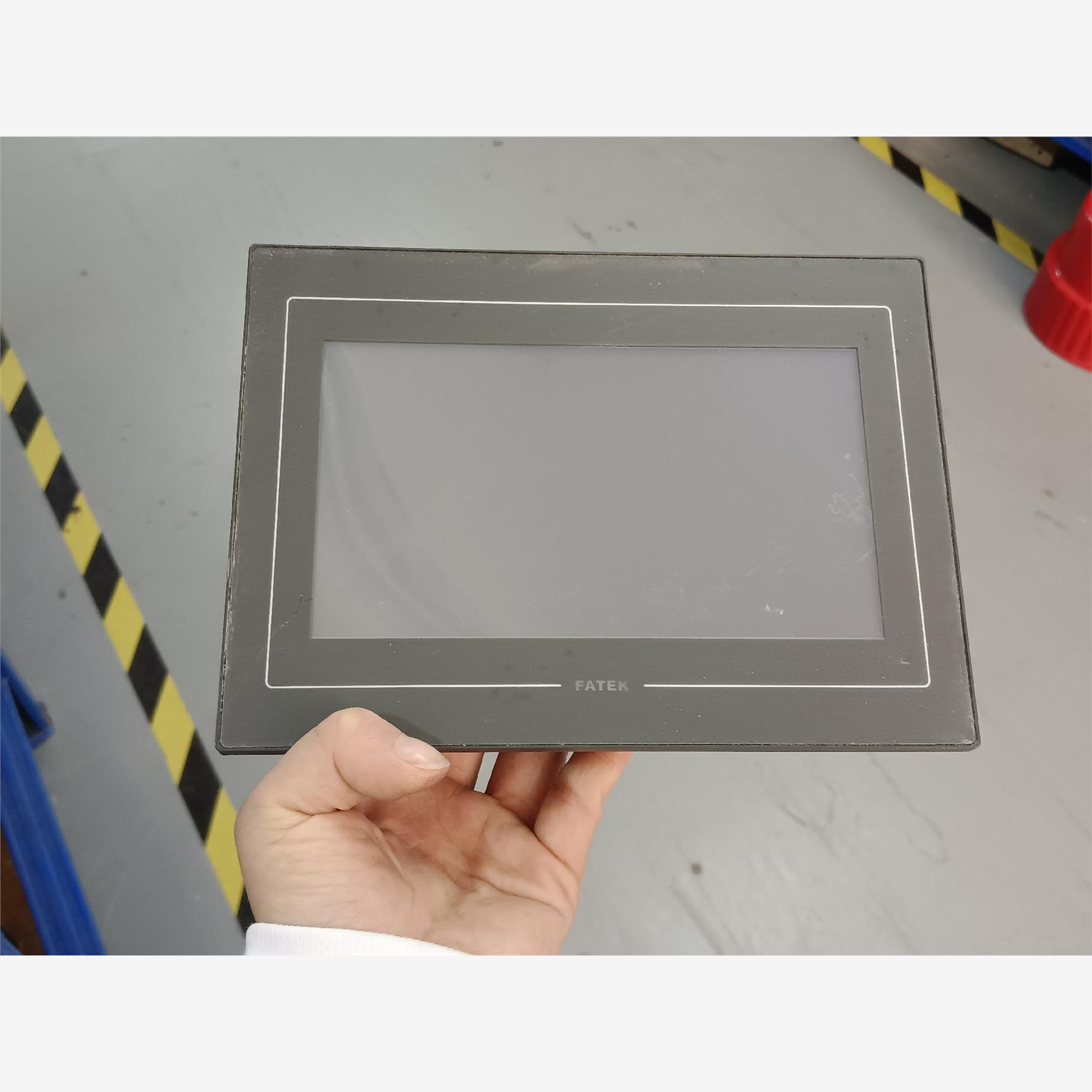 永宏7寸触摸屏  C2070SA-GF低价处理议价