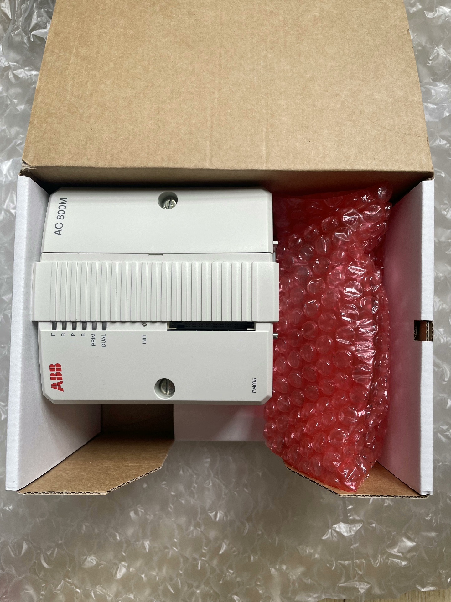 型号PM865K01，ABB模块，功能完好，议价咨询。