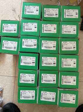 施耐德小型断路器IC65N 4P D6A 全新正品 A9F1