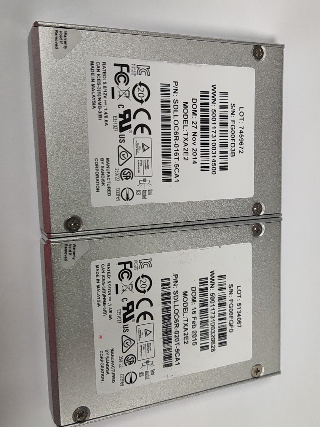 闪迪 2.5寸 sas 1.6tb 6gb mlc颗粒 SS