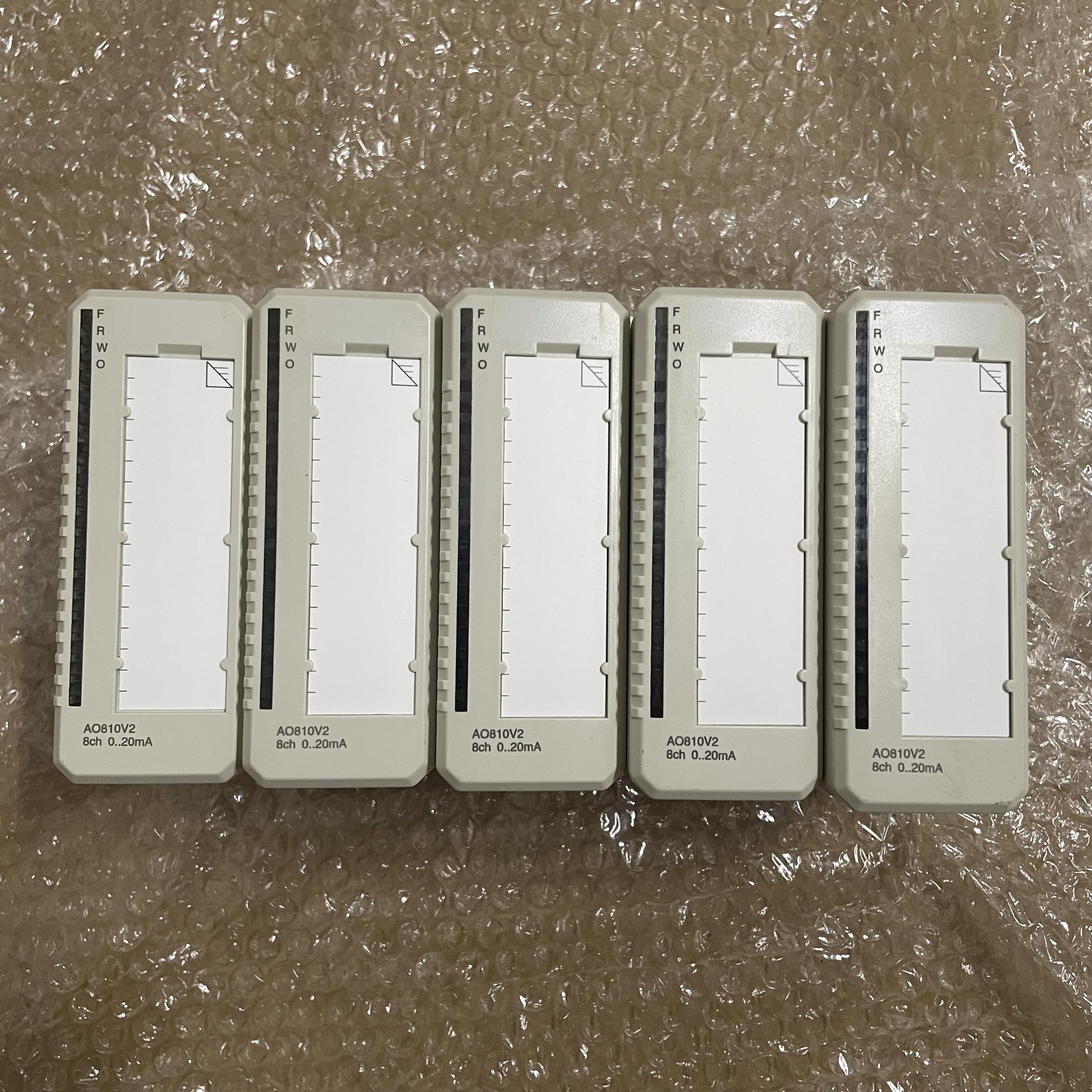 ABB模块，型号AO810V2，功能完好，成色新。