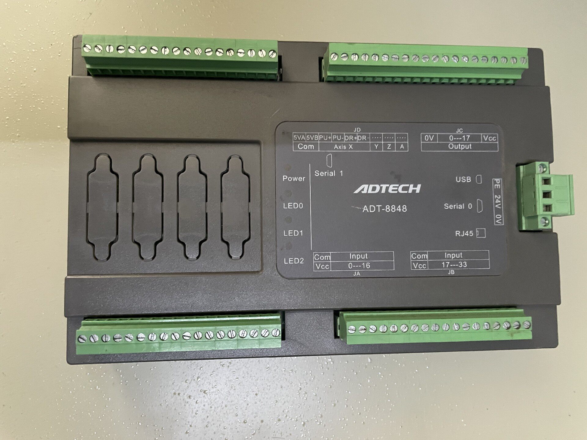 众为兴运动控制器  ADT-8848 TP3340实物图