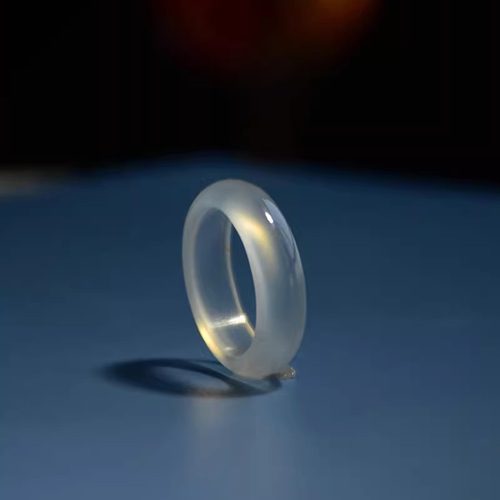 天然冰白玉髓指环戒指跑环带证书