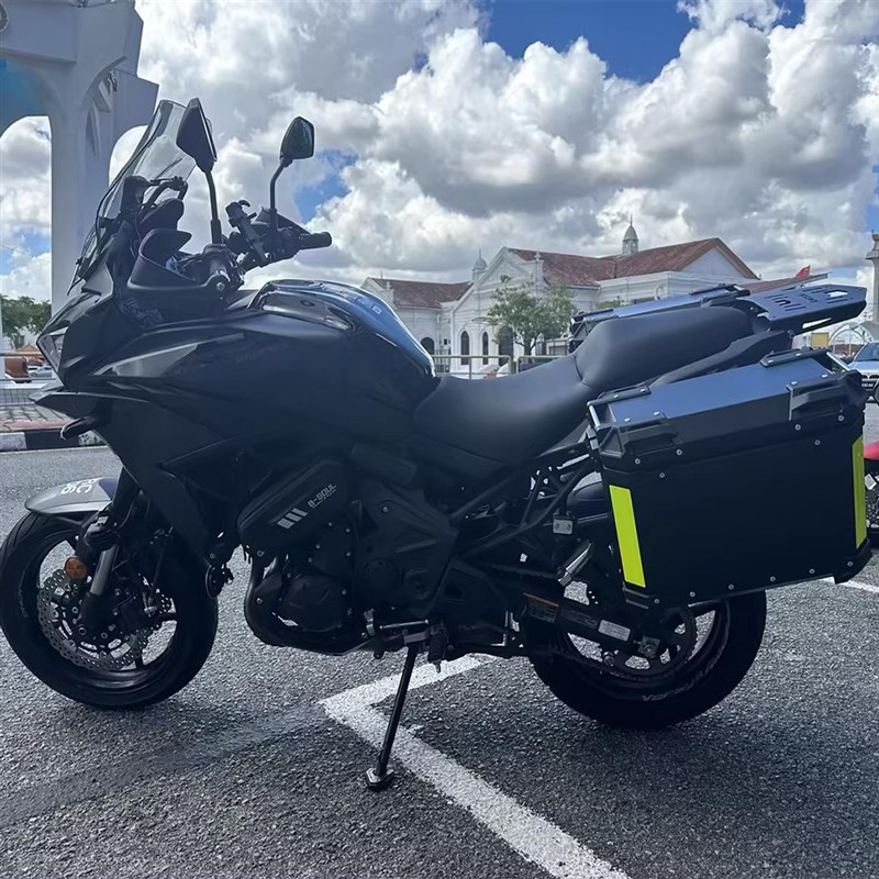 适用摩托车川崎Versys异兽6y50边箱支架不锈钢快拆边架摩托车三箱