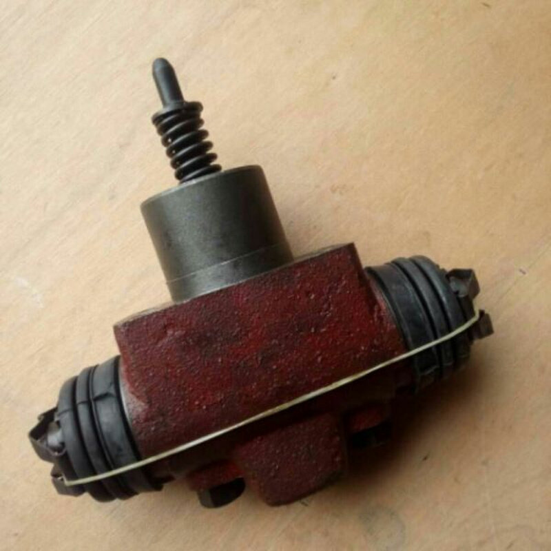 长江吊车刹车泵制动油缸刹车油泵 长江吊车配件