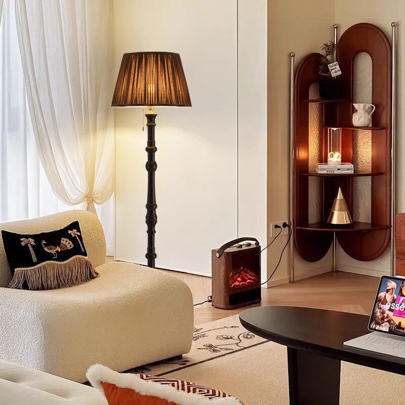 中古风落地灯客厅沙发边法式复古实木氛围感灯具卧室书房立式台灯