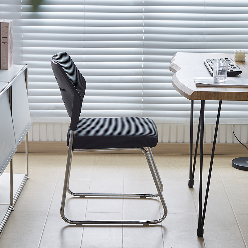 现代简约办公会议椅无扶手会客椅透气H网布职员电脑椅培训椅免安