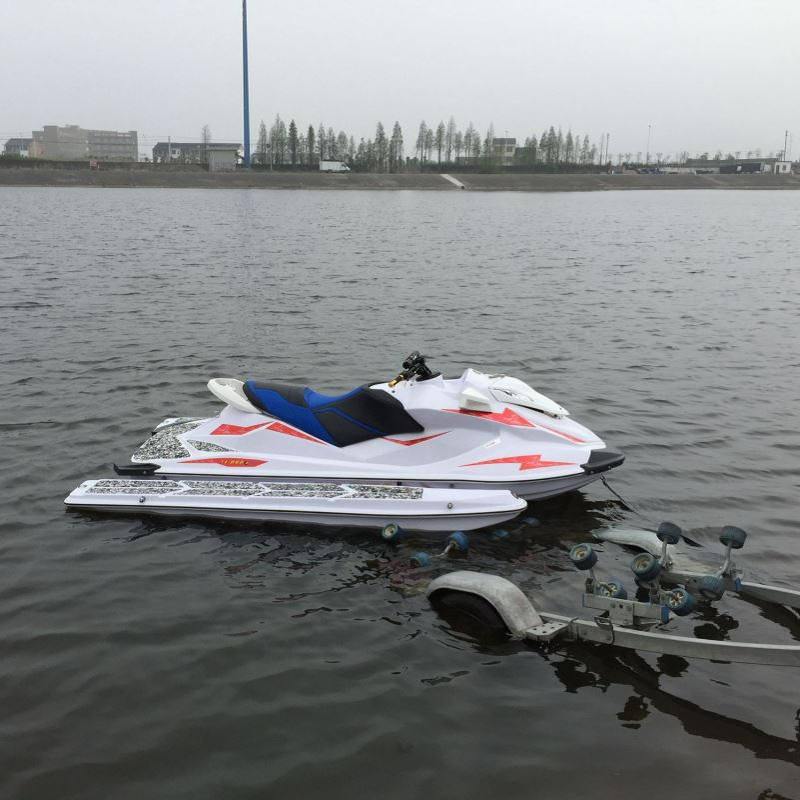 水冷摩托艇 加浮板水上摩托 快艇 游艇两人三人摩托艇充气船