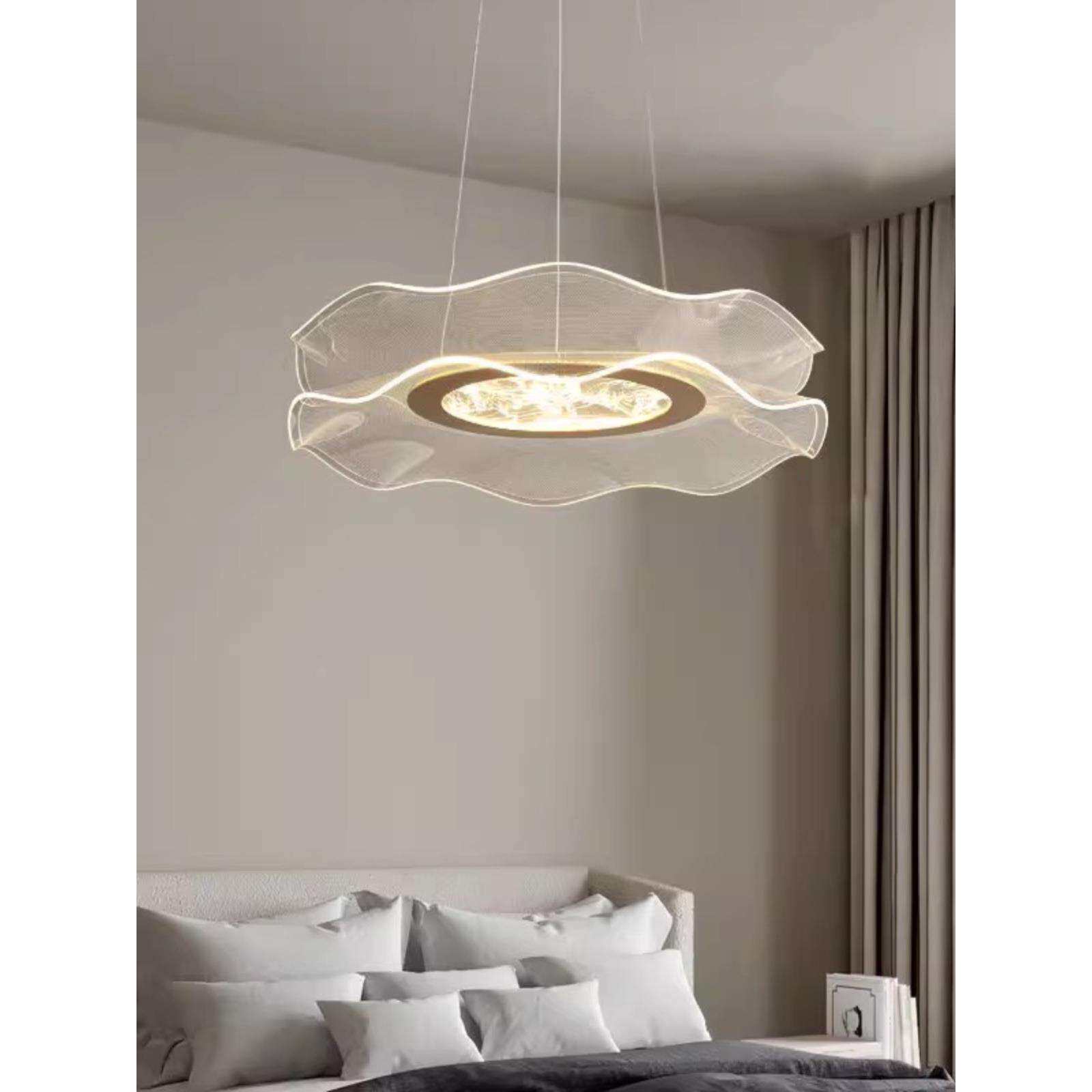 极简餐厅吊灯卧室吸顶灯设计师创意荷叶花形灯现代轻奢样板间灯具