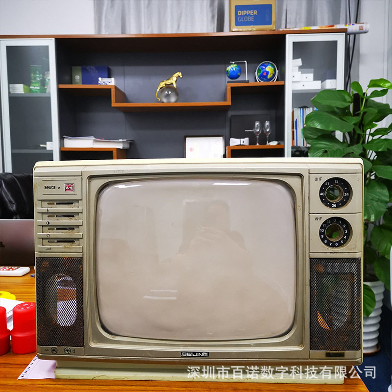 硬质无缝高清内投（背投）异形球幕   多媒体球幕投影
