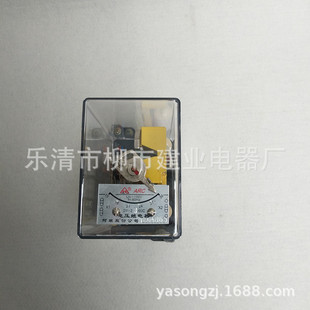 电压继电器 60C