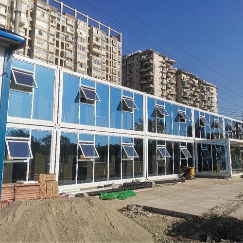 起居区临时宿舍办公建筑工地快速移动预制集装箱房