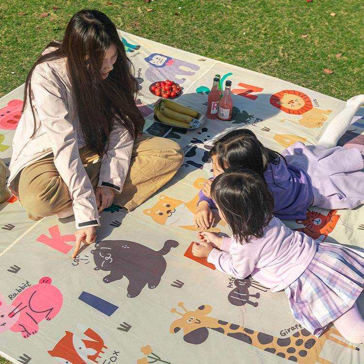 户外野餐垫便携口袋防水防潮儿童公园海边沙滩草坪垫子