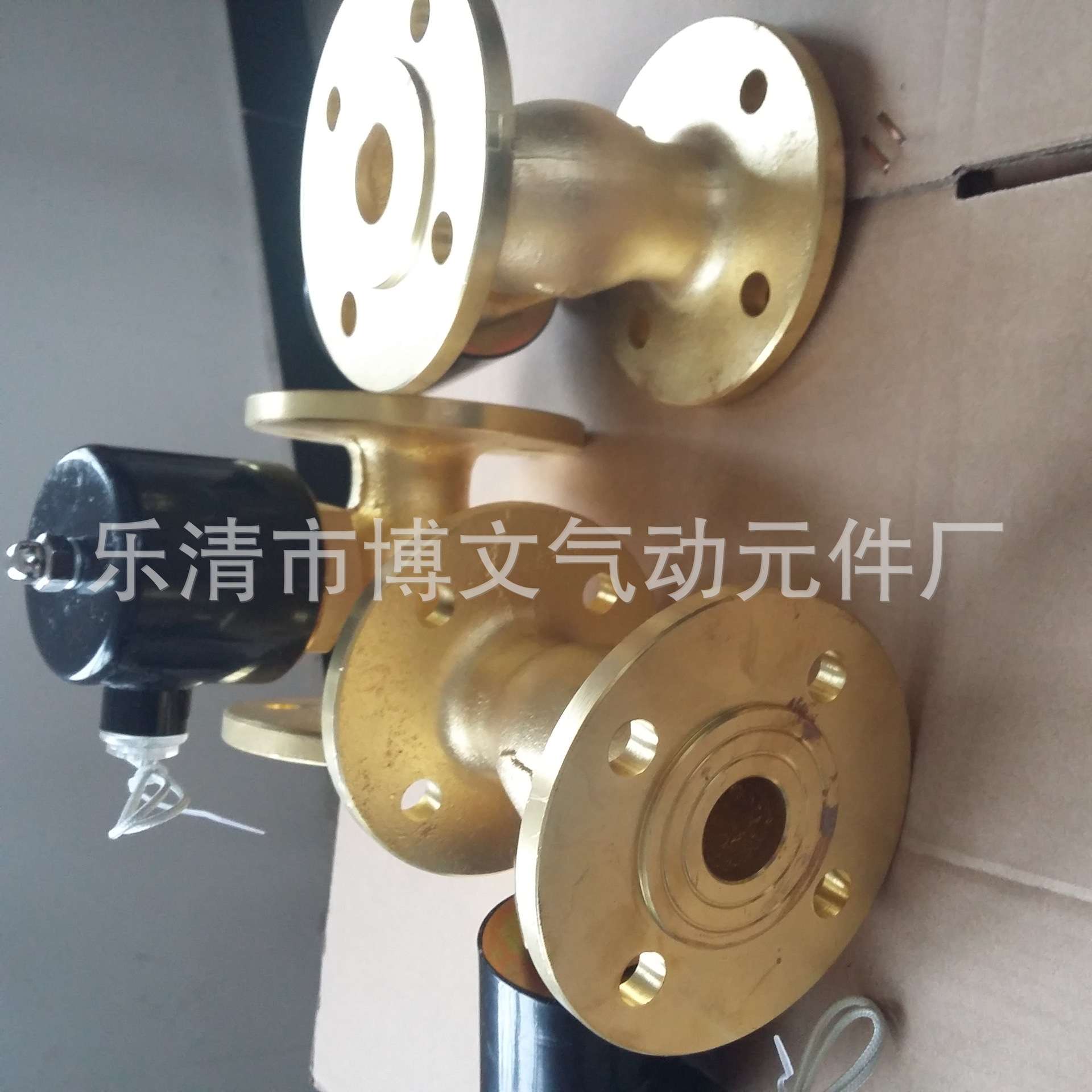 供应2L400-40F法兰式蒸汽高温铜体阀 1.5寸常闭二通DN40法兰阀