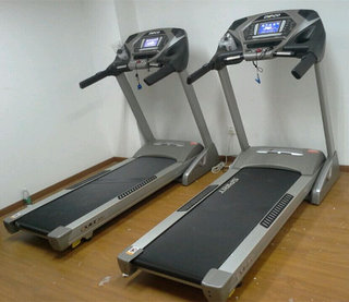 台湾原产 美国ST720豪华跑步机 轻商用家用电动跑步机