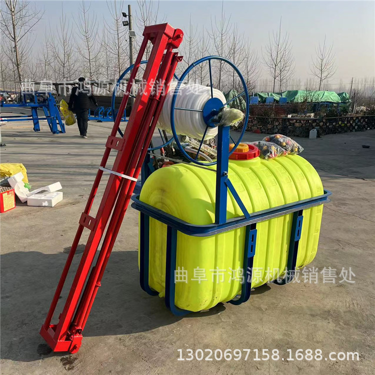 三点悬挂牵引式打药车 600斤传动轴喷药机 100米自动卷管打药机