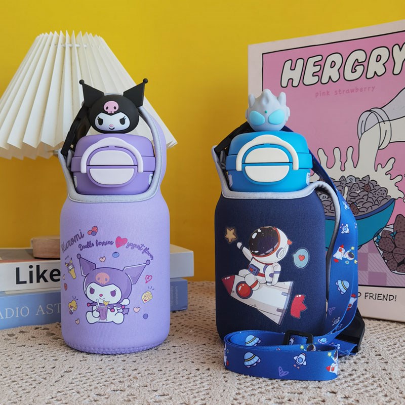 杯具熊保温杯套保护套开口笑学生儿童水壶水杯套N斜挎600ml杯子套