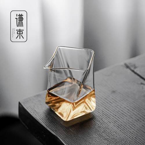 谦束加厚玻璃分茶器家用泡茶公杯日式茶海简约匀杯大号防烫公道杯