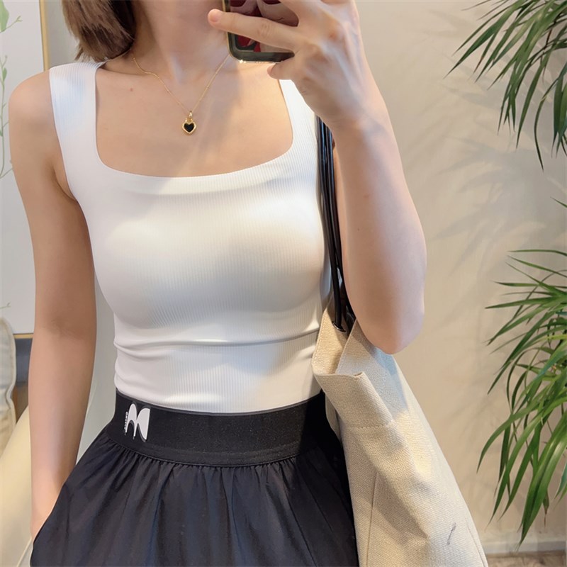 斯斯 0530 太好穿复古造型感大方领J宽肩自带文胸纯色基础背心