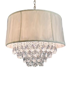 SY浪漫雨滴水晶吊灯轻奢欧法式现代百搭款柔光灯罩公主房间卧室灯