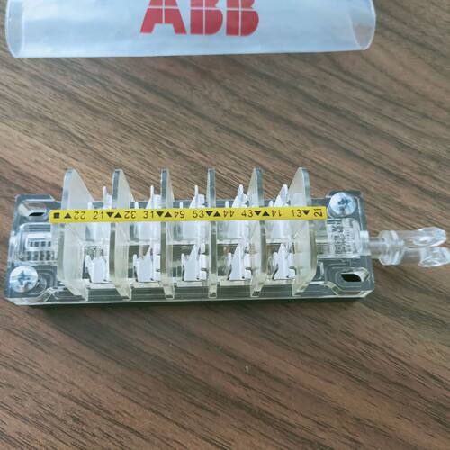 GCE7109399R0124辅助开关