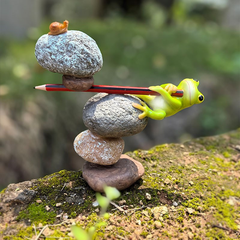 创意可爱青蛙摆i件微景观花园时来运转多肉盆装饰玄关办公桌摆设