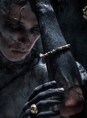 Arthur.K洞察系列日本手工天然矿石925银龙吟0.8龙血石手链不限量