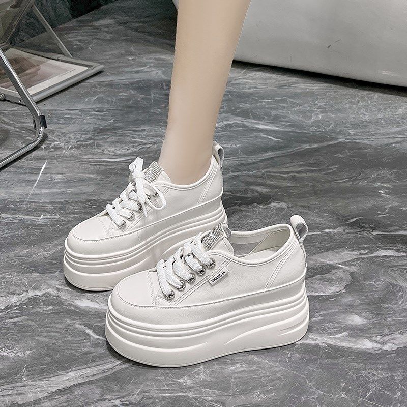 厚底小白鞋女增高9厘米2024春秋新款小个子松糕T底单鞋显瘦休闲鞋,女鞋,松糕（摇摇）鞋,淘宝优惠券,粉丝福利购,淘宝优惠卷