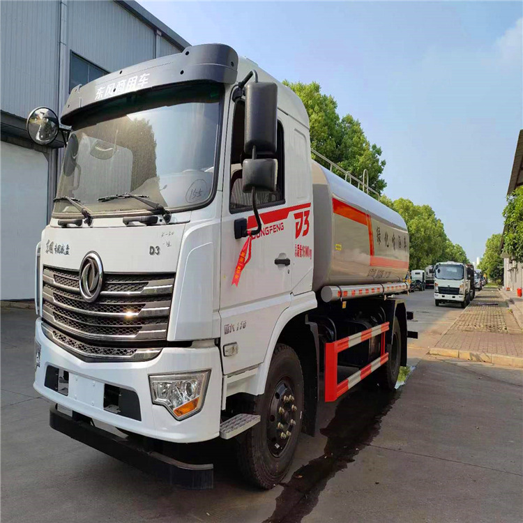 唐山12吨路面洒水车厂家直销玉柴 170马力发动机 10吨环卫洒水车