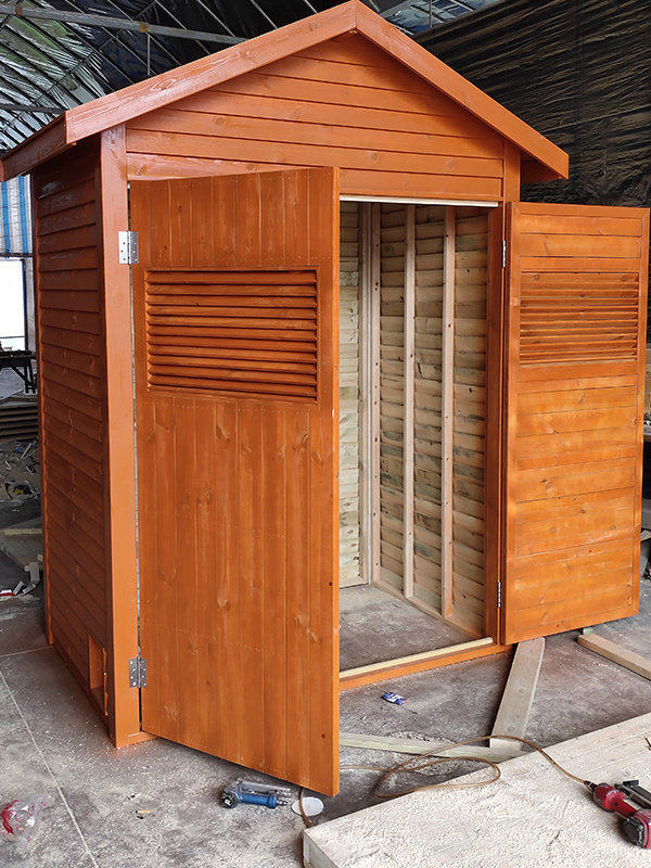 户外新款防腐木污水设备房工地小木屋花园储藏间碳化木阳台工具房