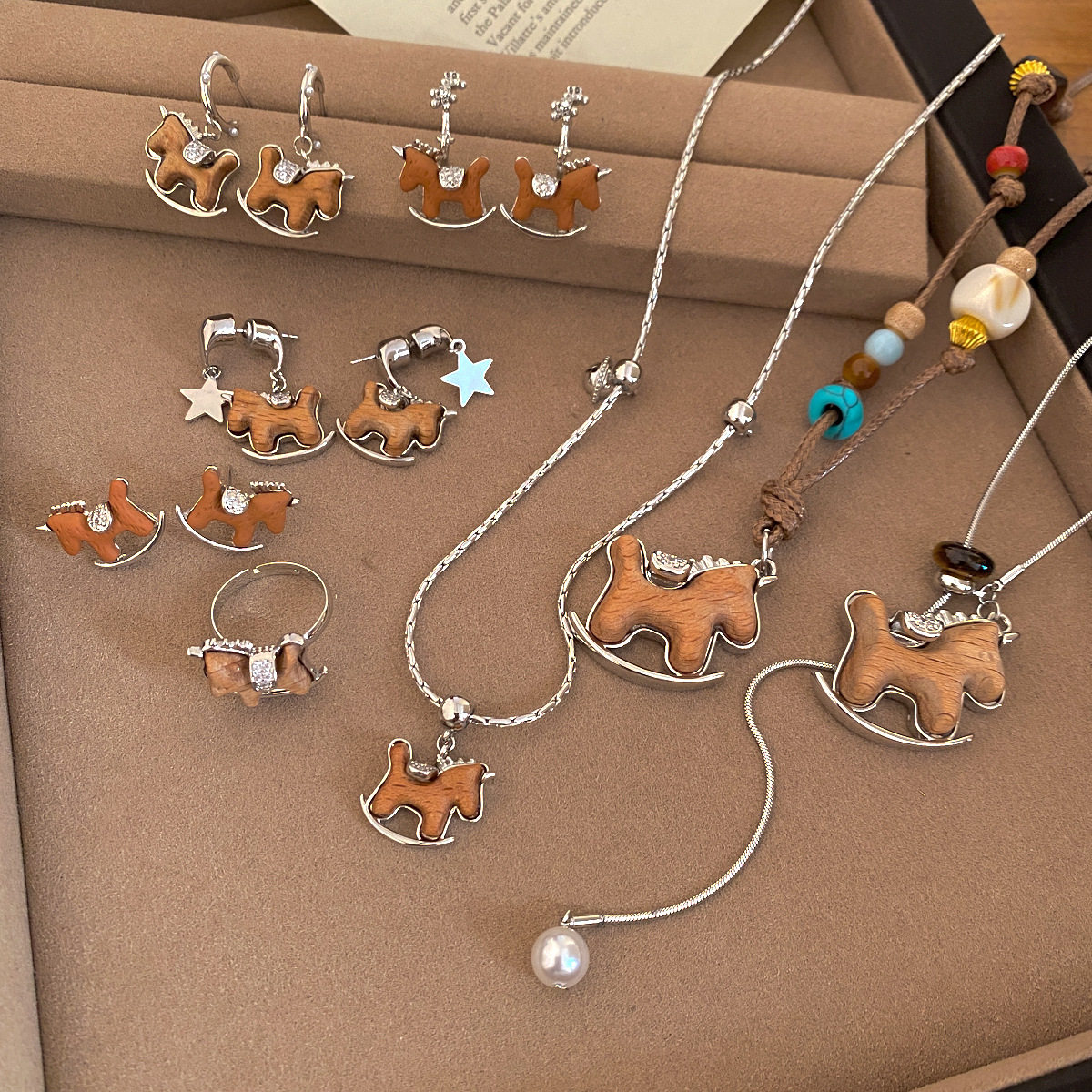 木头小马星星吊坠耳钉简约设计高级感毛衣链戒指时尚潮流首饰套装,饰品/流行首饰/时尚饰品新,组合套装,淘宝优惠券,粉丝福利购,淘宝优惠卷