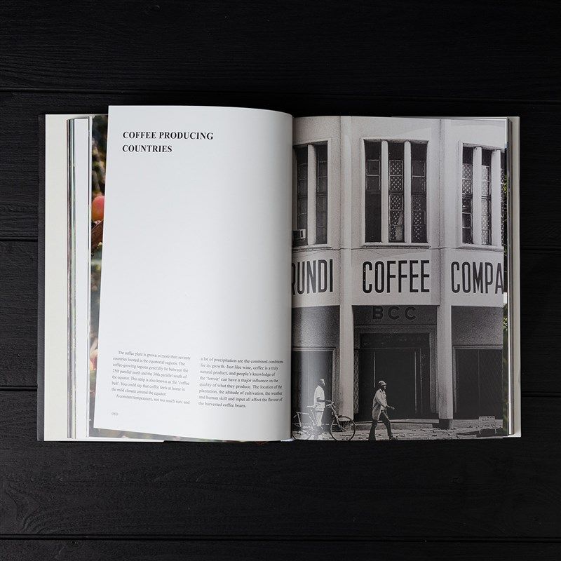 咖啡软装摆件装饰真书可翻页侘寂风摄影背景道具书房假书黑白英文