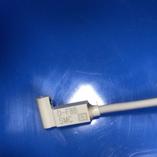气缸磁性开关D- F8B  感应传感器