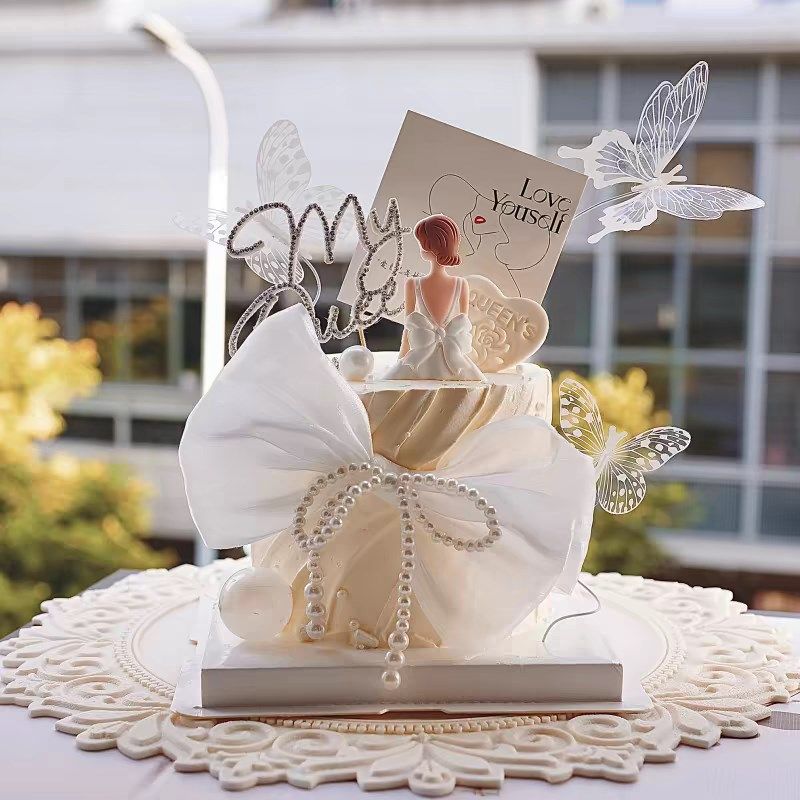 2025母亲节蛋糕装饰背影女神摆件妈妈节日快乐白色蝴蝶结珍珠插件,节庆用品/礼品,节日装扮用品,淘宝优惠券,粉丝福利购,淘宝优惠卷