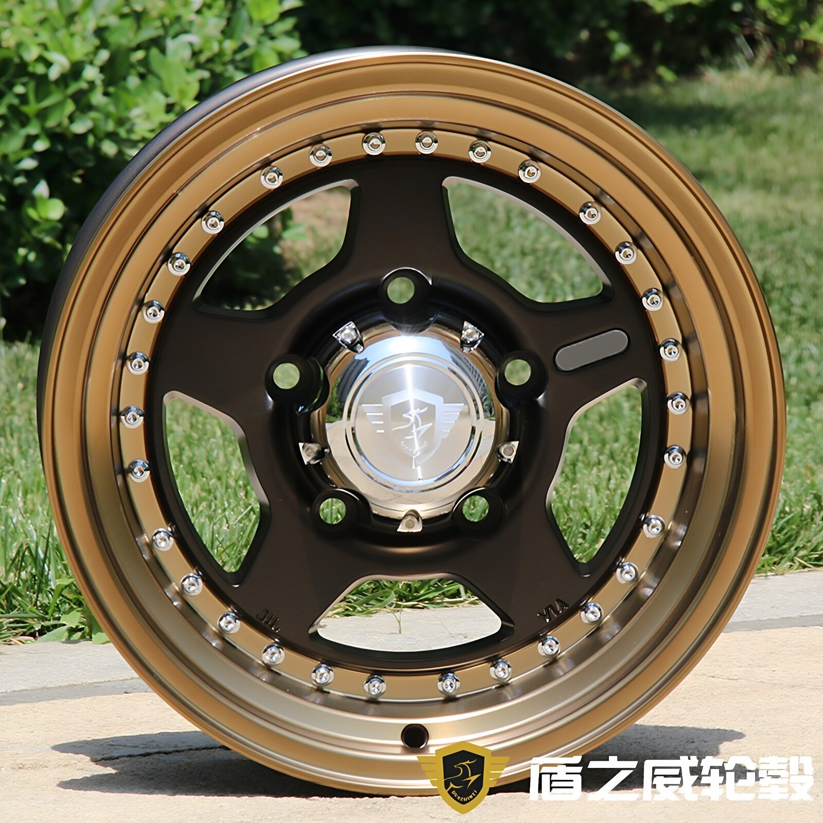 适用于铃木吉姆尼北汽212吉普2500拉达尼瓦15寸负值越野改装轮毂