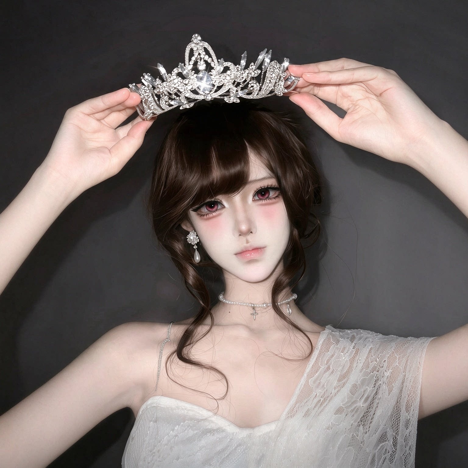 皇冠加冕水晶头冠新娘结婚婚纱造型生日写真拍照道具高级感发饰女
