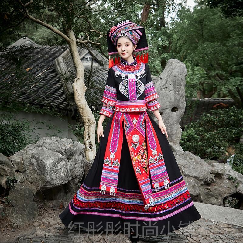 新款民广族西壮服装女款成人三月三少数族演出服锦刺绣壮长裙旅拍