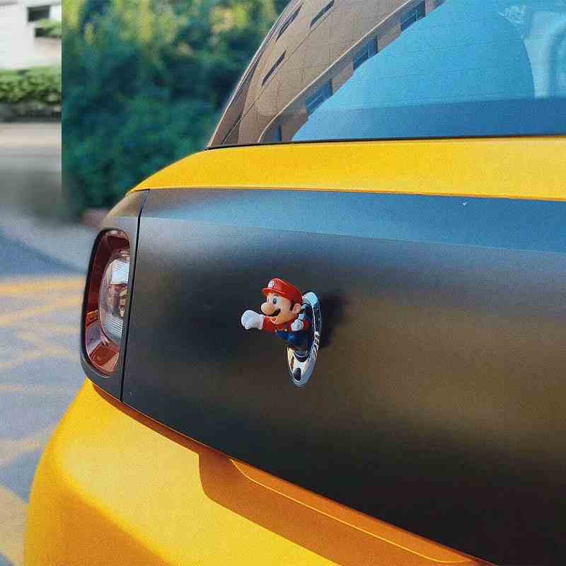 汽车装饰品摆件外部后尾2024新款玩偶车尾部外观车贴女生车载贴纸