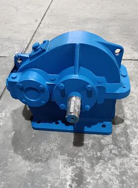 卧式齿轮减速器ZD20-4.5-IV圆柱减速机轻工纺织配套