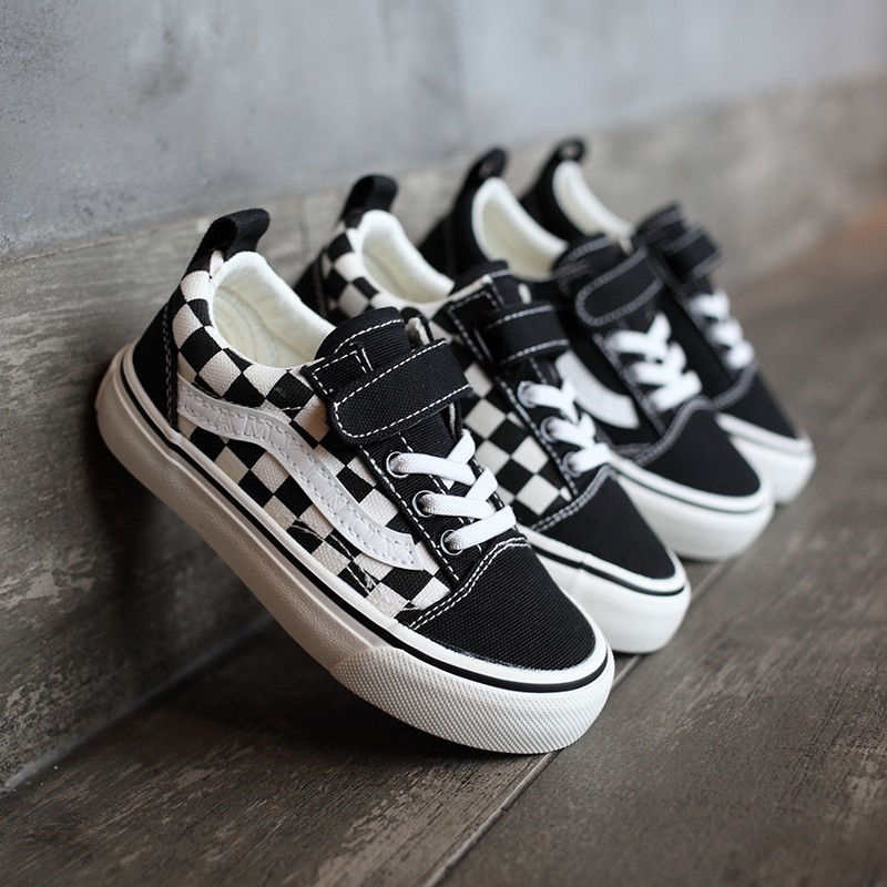 儿童帆布鞋男童鞋子2021春秋新款黑白格女童软底板鞋宝宝学步鞋潮