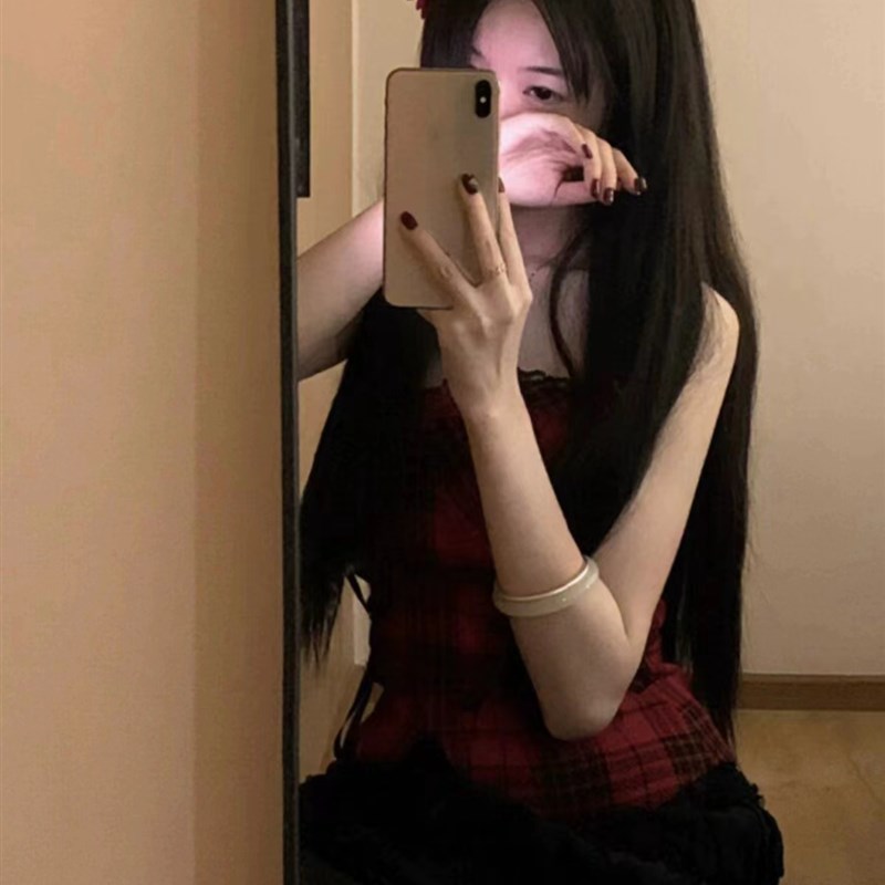 纯欲风辣妹d套装裙女设计感小众红格抹胸上衣蓬蓬半身短裙两件套